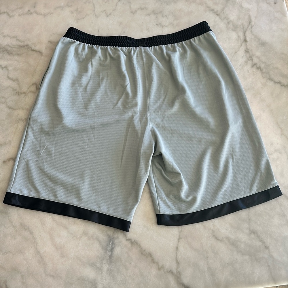 Reebok Basketball Mesh Shorts - Picture 5 of 16